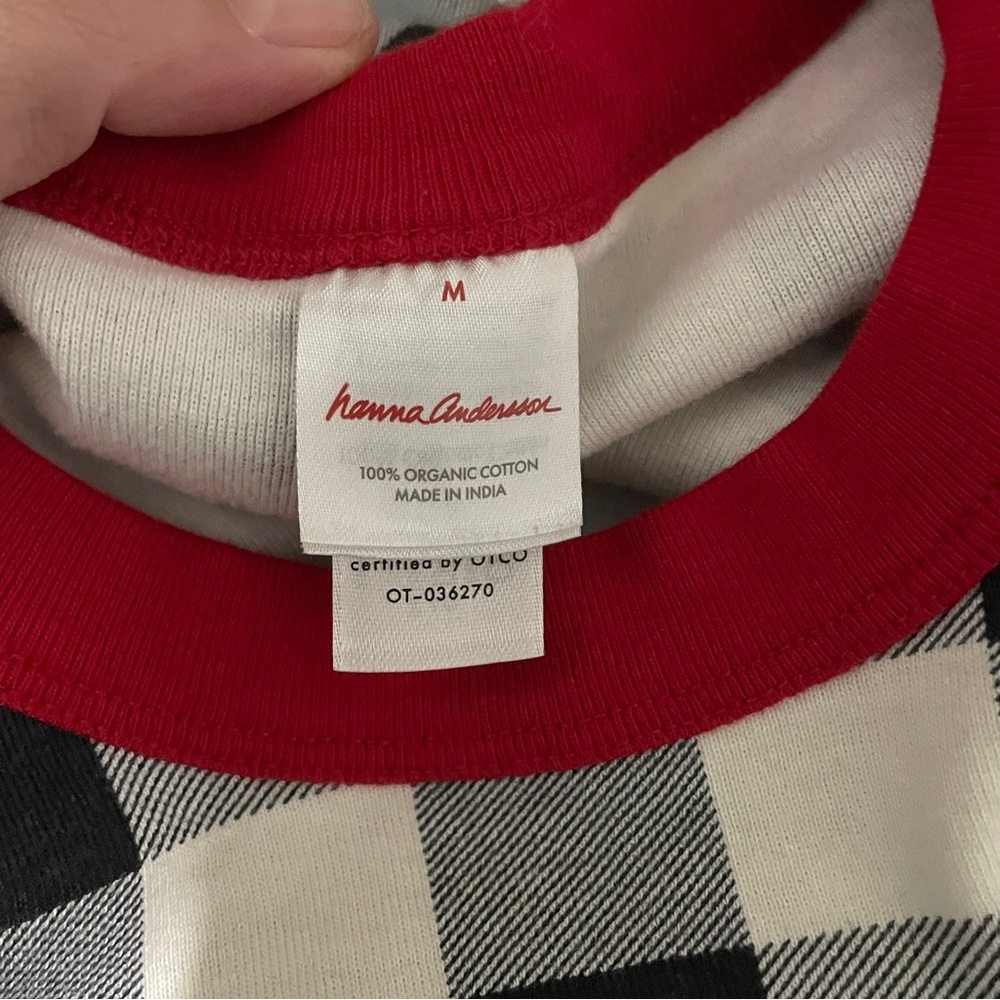 Hanna Andersson Black and White Checkered Pajamas with Red Trim, M - Picture 10 of 13